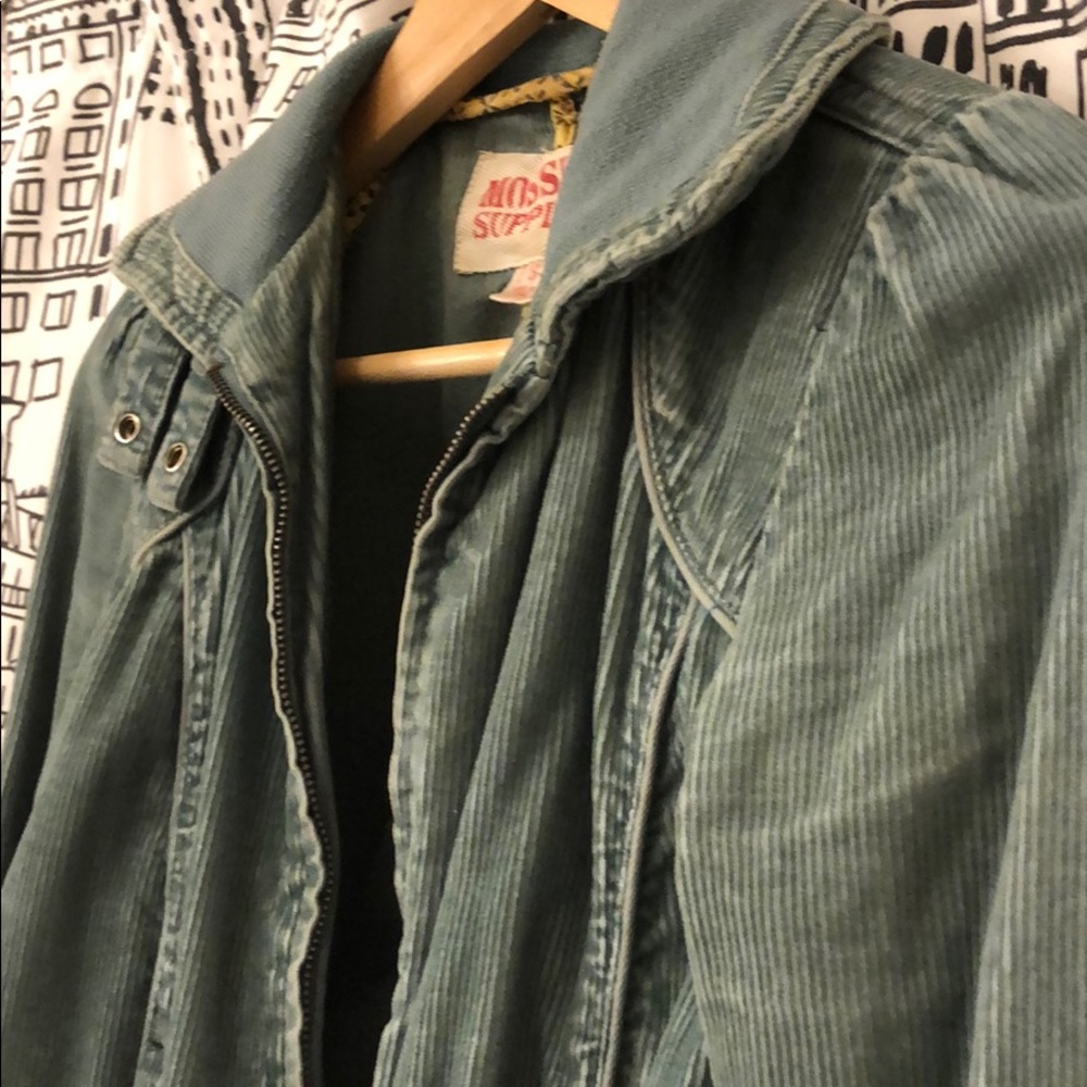 Jacket - Picture 4 of 4